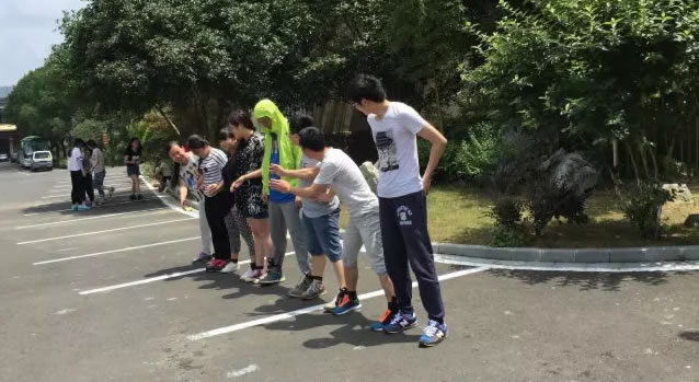 Աѵ