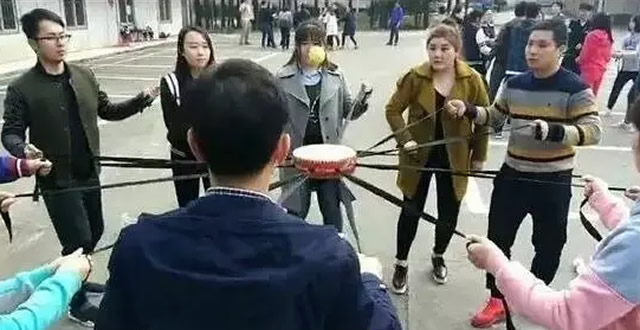 չѵ