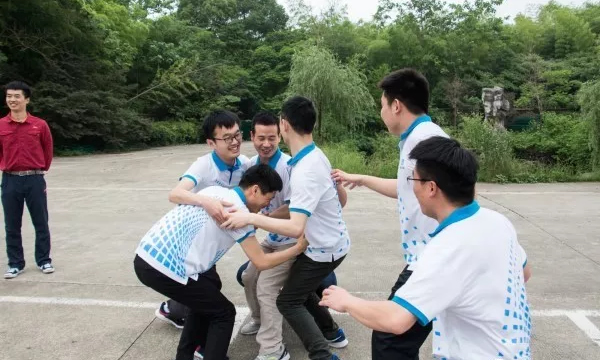 չѵ