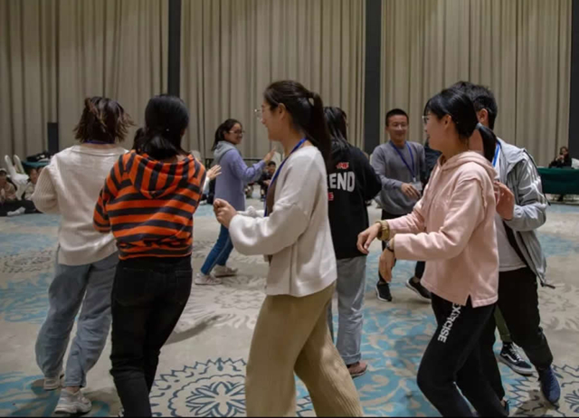 쵼ѵ