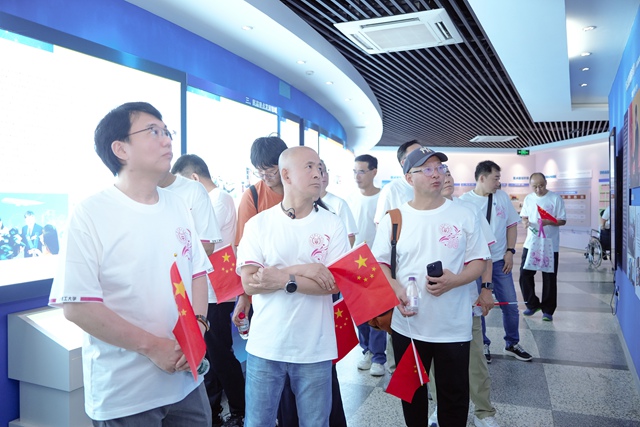 ������У�Ѿۻ�