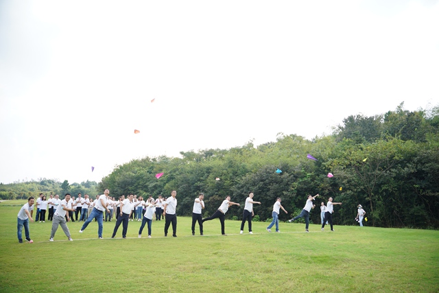 �쵼����ѵ